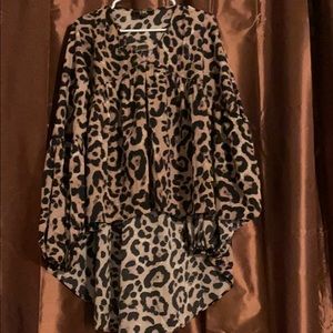 Adorable animal print high low blouse